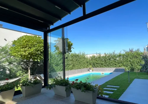 kosovo at 15.04.29 (1)